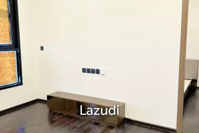 1 Bed 2 Bath 33 SQ.M Park Origin Thonglor