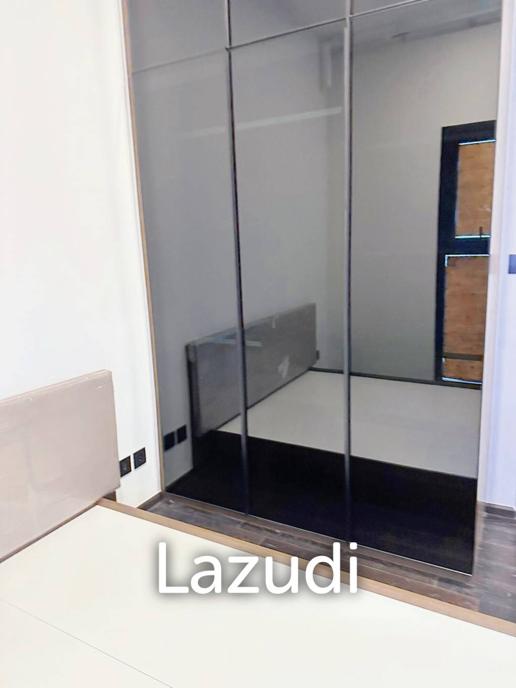 1 Bed 2 Bath 33 SQ.M Park Origin Thonglor