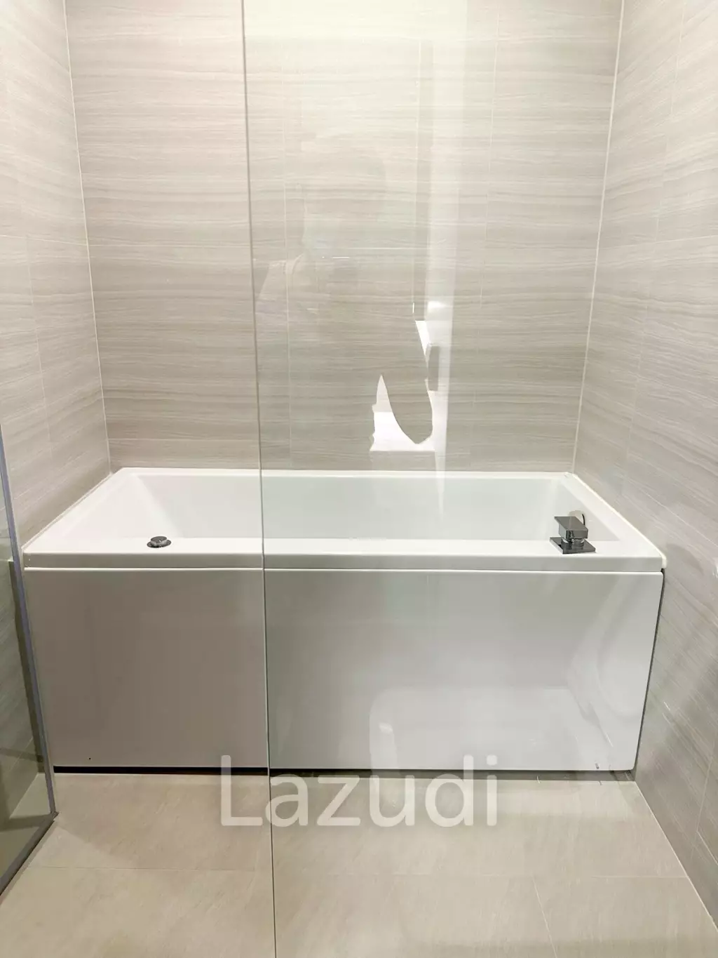 1 Bed 2 Bath 33 SQ.M Park Origin Thonglor