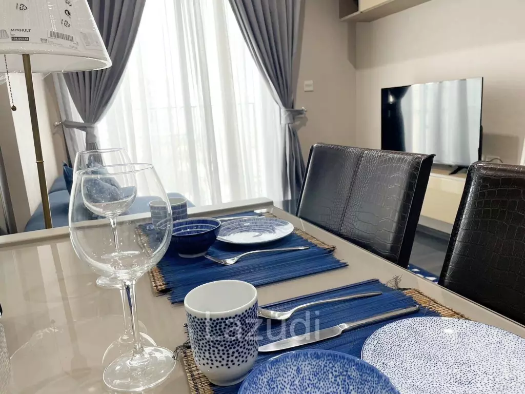 1 Bed 1 Bath 34 SQ.M Edge Sukhumvit 23