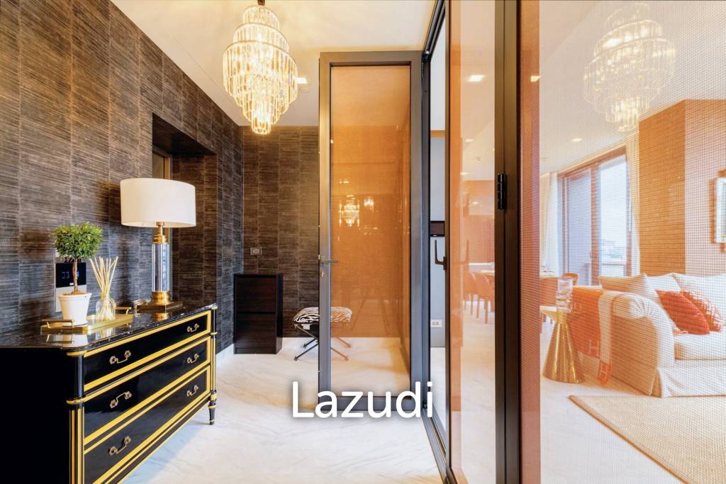 2 Bed 3 Bath 125 SQ.M The Monument Thong Lo