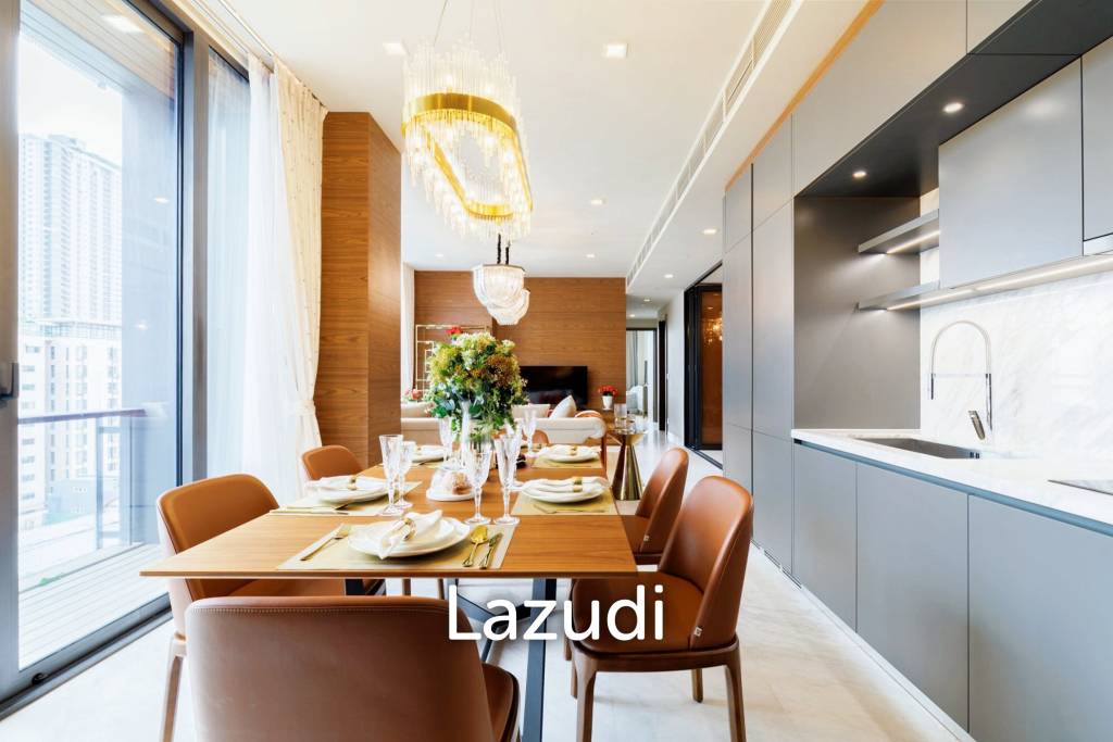 2 Bed 3 Bath 125 SQ.M The Monument Thong Lo