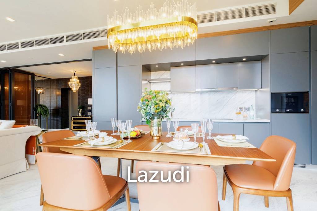 2 Bed 3 Bath 125 SQ.M The Monument Thong Lo