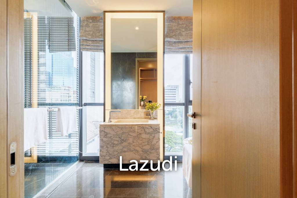 2 Bed 3 Bath 125 SQ.M The Monument Thong Lo
