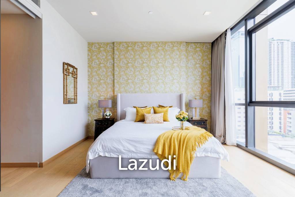 2 Bed 3 Bath 125 SQ.M The Monument Thong Lo