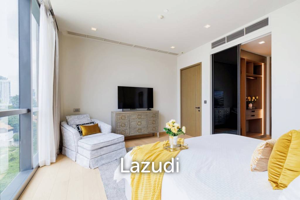 2 Bed 3 Bath 125 SQ.M The Monument Thong Lo