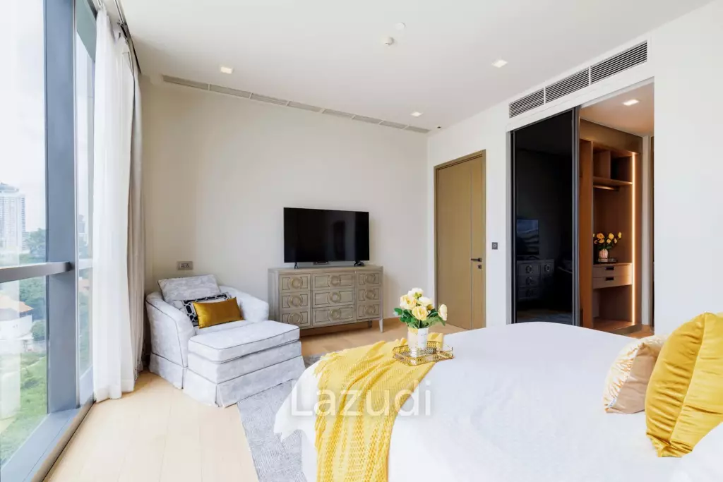 2 Bed 3 Bath 125 SQ.M The Monument Thong Lo