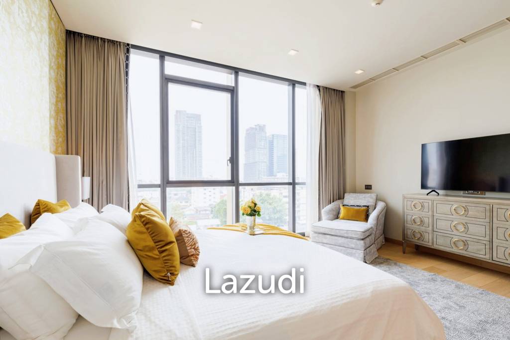 2 Bed 3 Bath 125 SQ.M The Monument Thong Lo