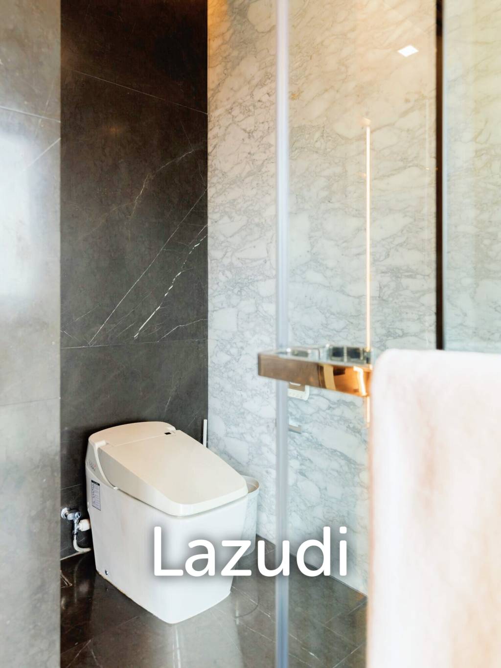 2 Bed 3 Bath 125 SQ.M The Monument Thong Lo