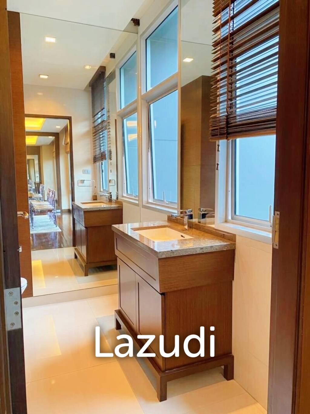 2 Bed 4 Bath 240 SQ.M at L6 Residence