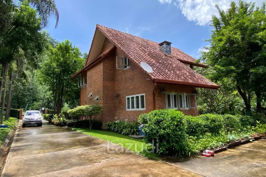 2 Bed 350 SQ.M Quiet County House in the nature