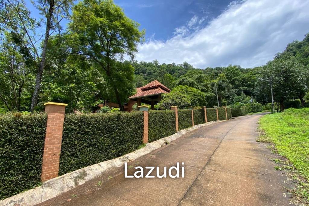 2 Bed 350 SQ.M Quiet County House in the nature