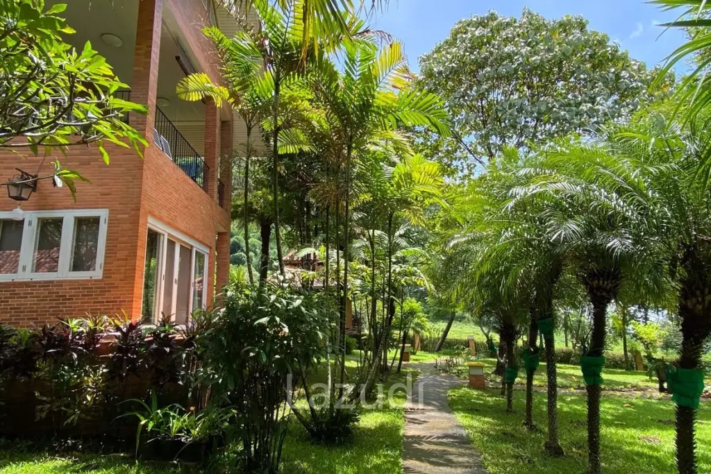 2 Bed 350 SQ.M Quiet County House in the nature