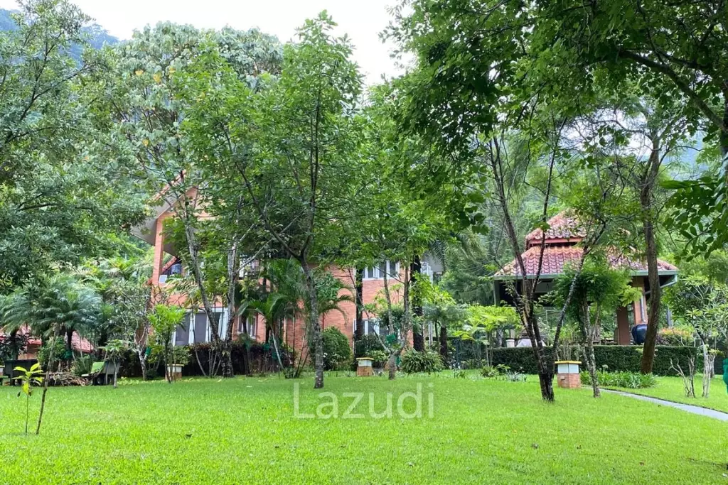 2 Bed 350 SQ.M Quiet County House in the nature