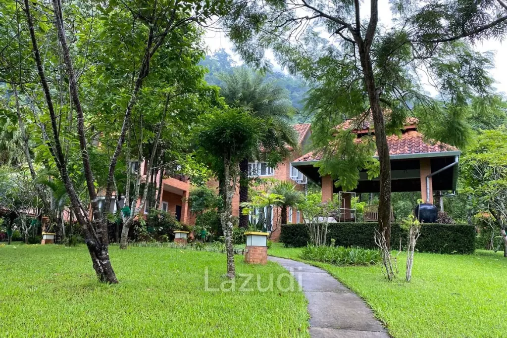 2 Bed 350 SQ.M Quiet County House in the nature