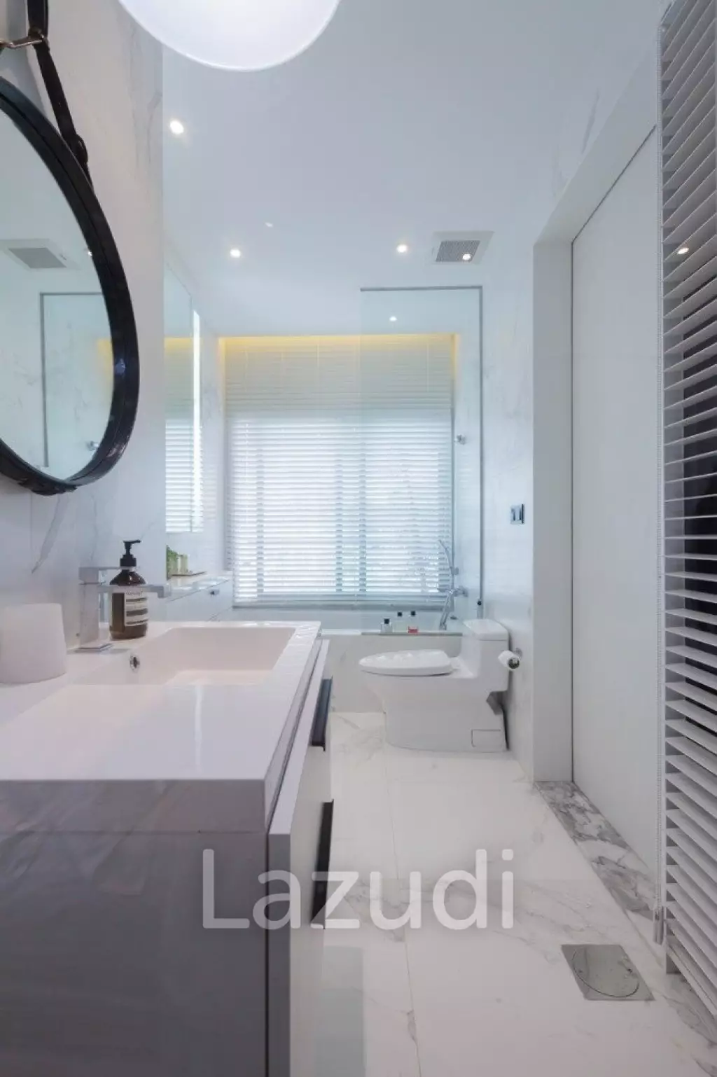 1 Bedroom 1 Bathroom 79 SQ.M Noble Ora