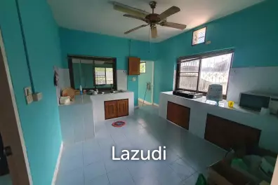 บ้านให้เช่า 2 หลัง 5 ห้องนอนในพื้นที่กว่า 3 งาน