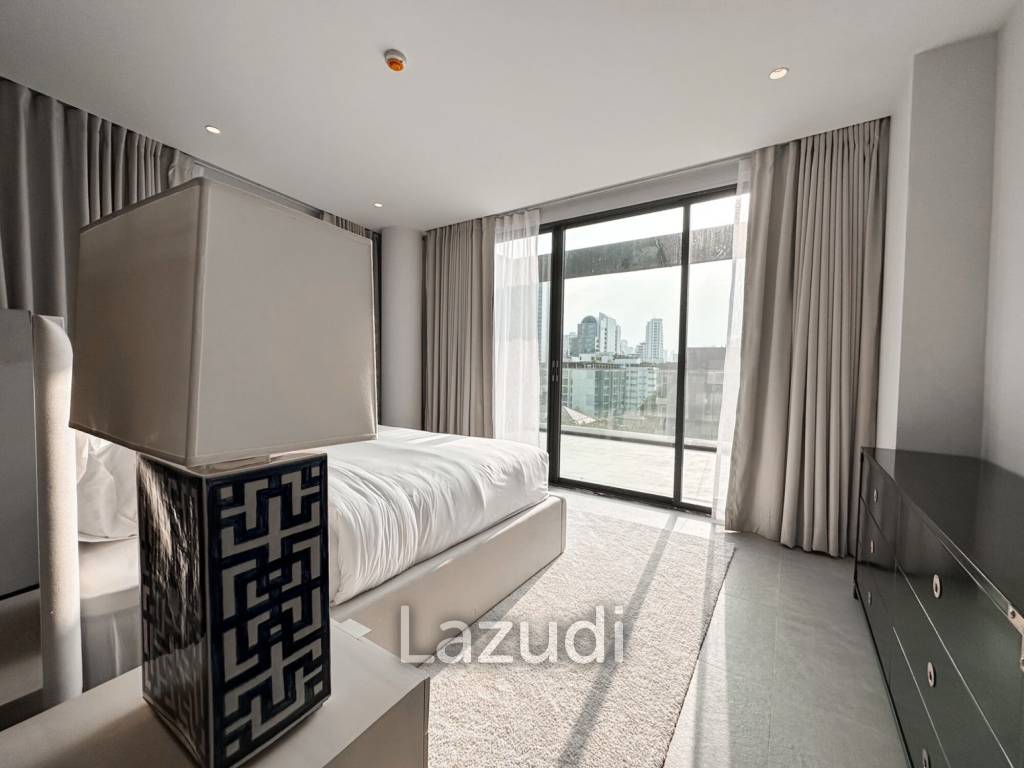 3 Bed 249.93 SQ.M La Citta Delre Thonglor 16