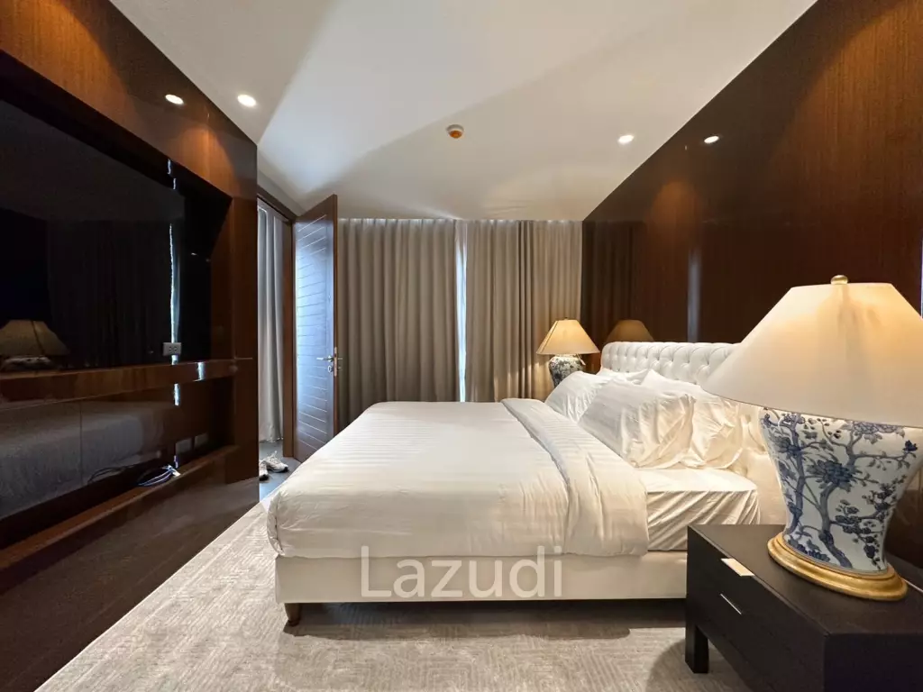 3 Bed 249.93 SQ.M La Citta Delre Thonglor 16
