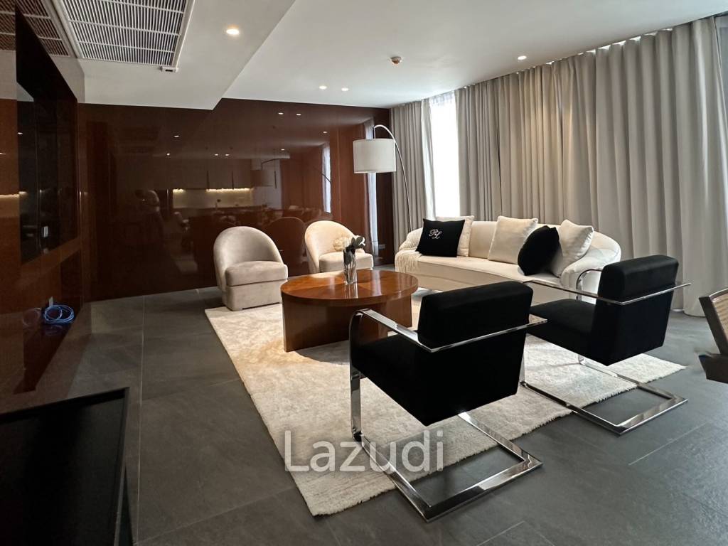 3 Bed 249.93 SQ.M La Citta Delre Thonglor 16