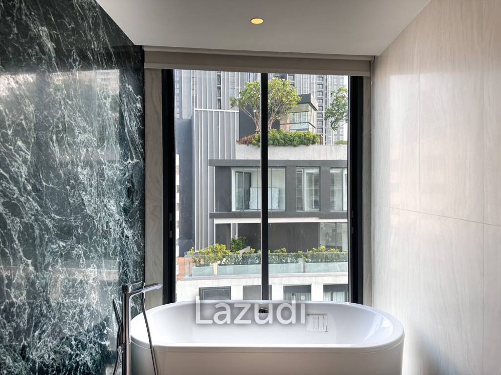 3 Bed 249.93 SQ.M La Citta Delre Thonglor 16