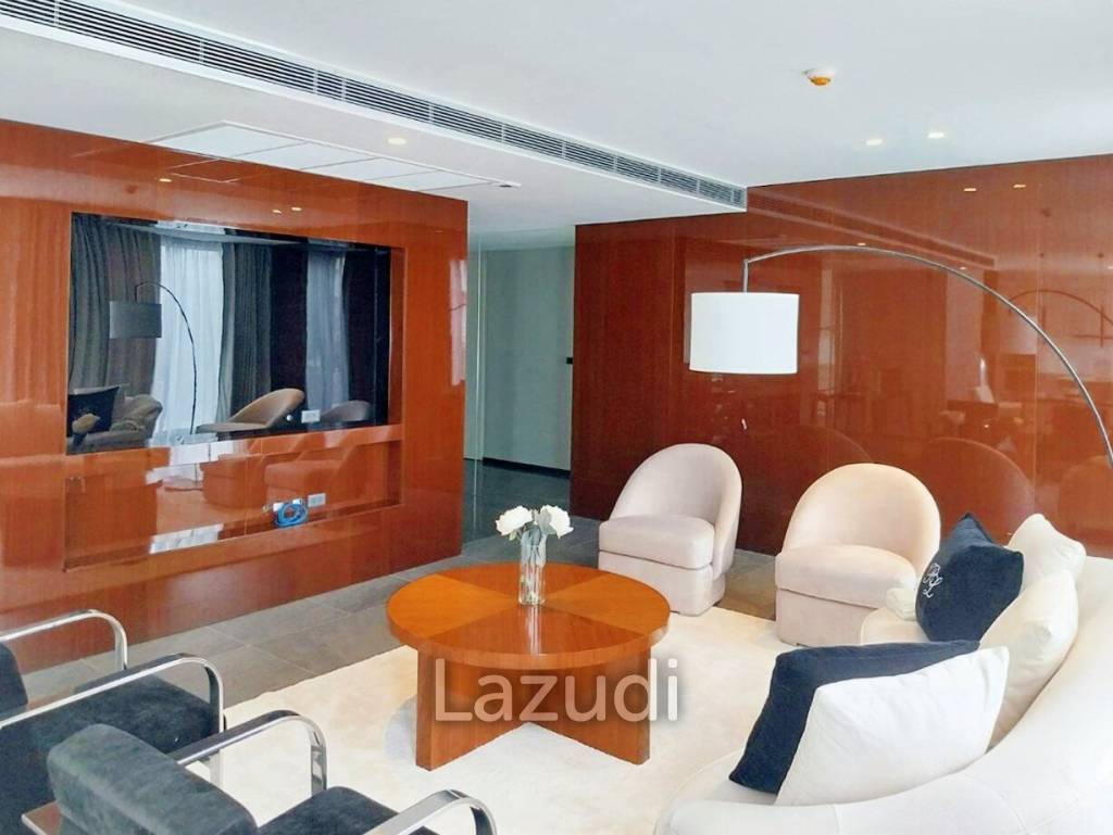 3 Bed 3 Bath 249.93 SQ.M La Citta Delre Thonglor 16