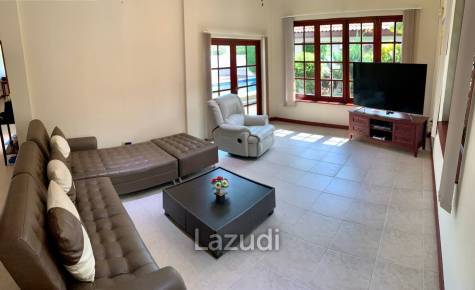 Orchid Palm Homes 2 : 4 Bedroom Pool Villa On Soi 102