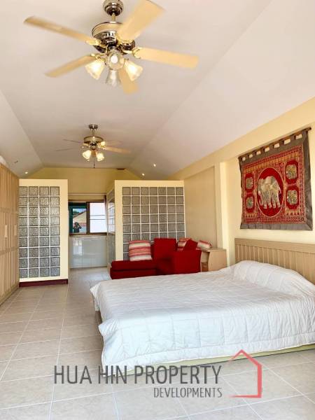 Orchid Palm Homes 2 : 4 Bedroom Pool Villa On Soi 102