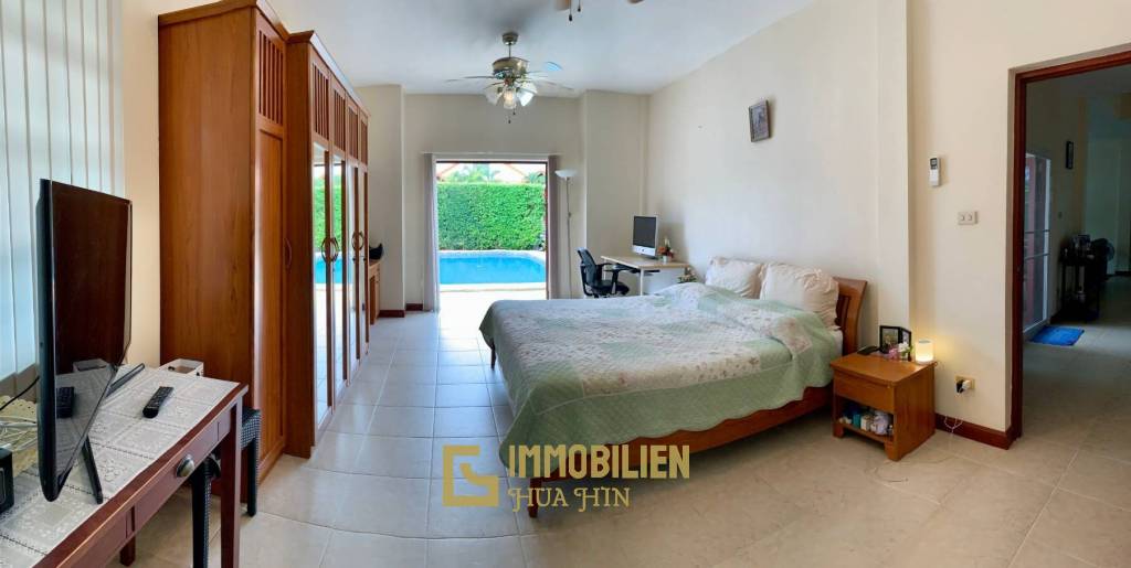 Orchid Palm Homes 2 : 4 Bedroom Pool Villa On Soi 102