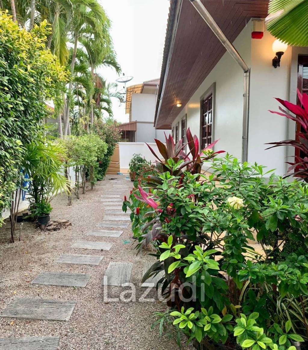 Orchid Palm Homes 2 : 4 Bedroom Pool Villa On Soi 102