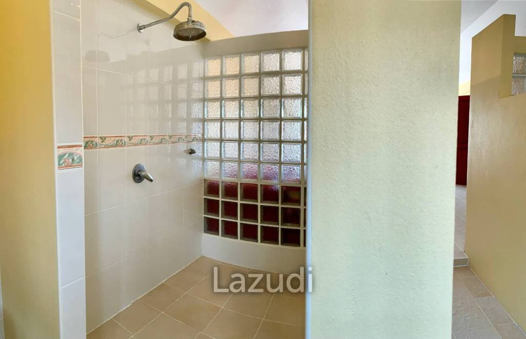 Orchid Palm Homes 2 : 4 Bedroom Pool Villa On Soi 102