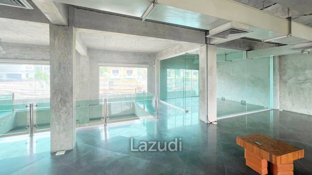 This is a three- storey building four-story property offering a distinct separation for tenants