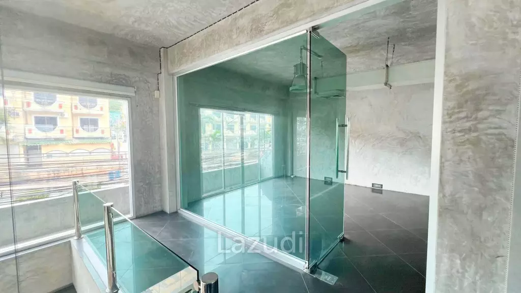 This is a three- storey building four-story property offering a distinct separation for tenants