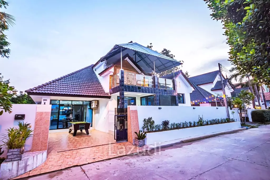 3 Beds 2 Baths 330 SQ.M House in Thappraya