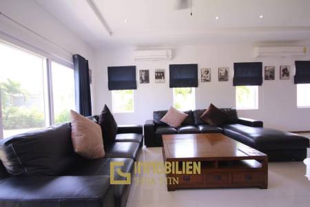 Mali Residence: 3 Schlafzimmer Pool Villa mit atemberaubendem Blick auf den Sonnenuntergang