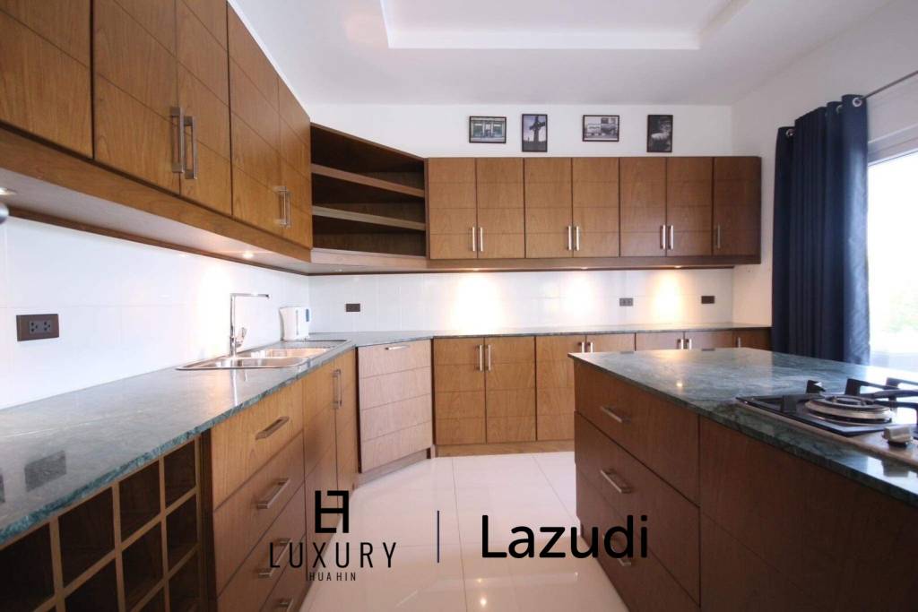 Mali Residence : 3 Bedroom Pool Villa With Amazing Sunset View