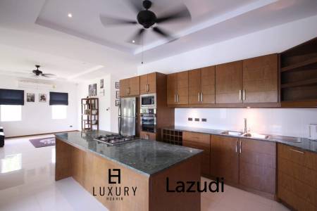 Mali Residence : 3 Bedroom Pool Villa With Amazing Sunset View