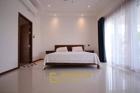 Mali Residence: 3 Schlafzimmer Pool Villa mit atemberaubendem Blick auf den Sonnenuntergang