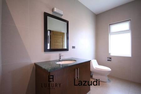 Mali Residence : 3 Bedroom Pool Villa With Amazing Sunset View