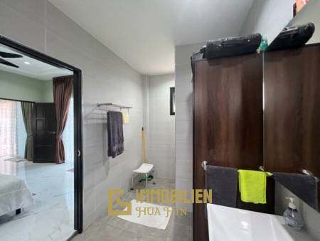 312 metro cuadrado 2 ` 2 Baño Villa de Venta