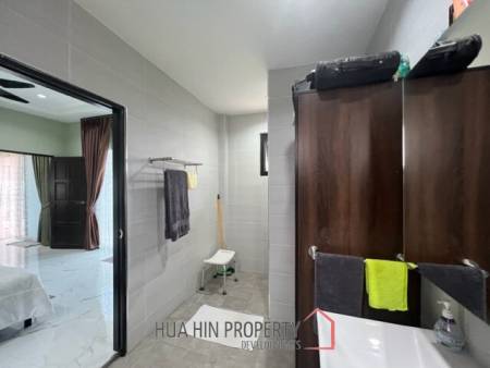 Charming Single-storey  Villa : 2 bed Nestled in the serene area