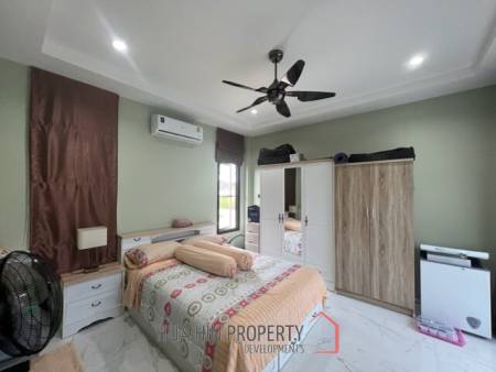 Charming Single-storey  Villa : 2 bed Nestled in the serene area