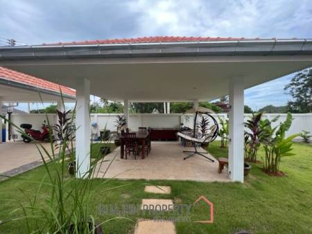Charming Single-storey  Villa : 2 bed Nestled in the serene area