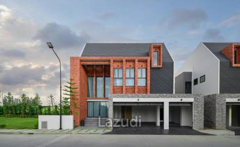 4 Bed 4 Bath 228.5 SQ.M The Britt Chiangmai