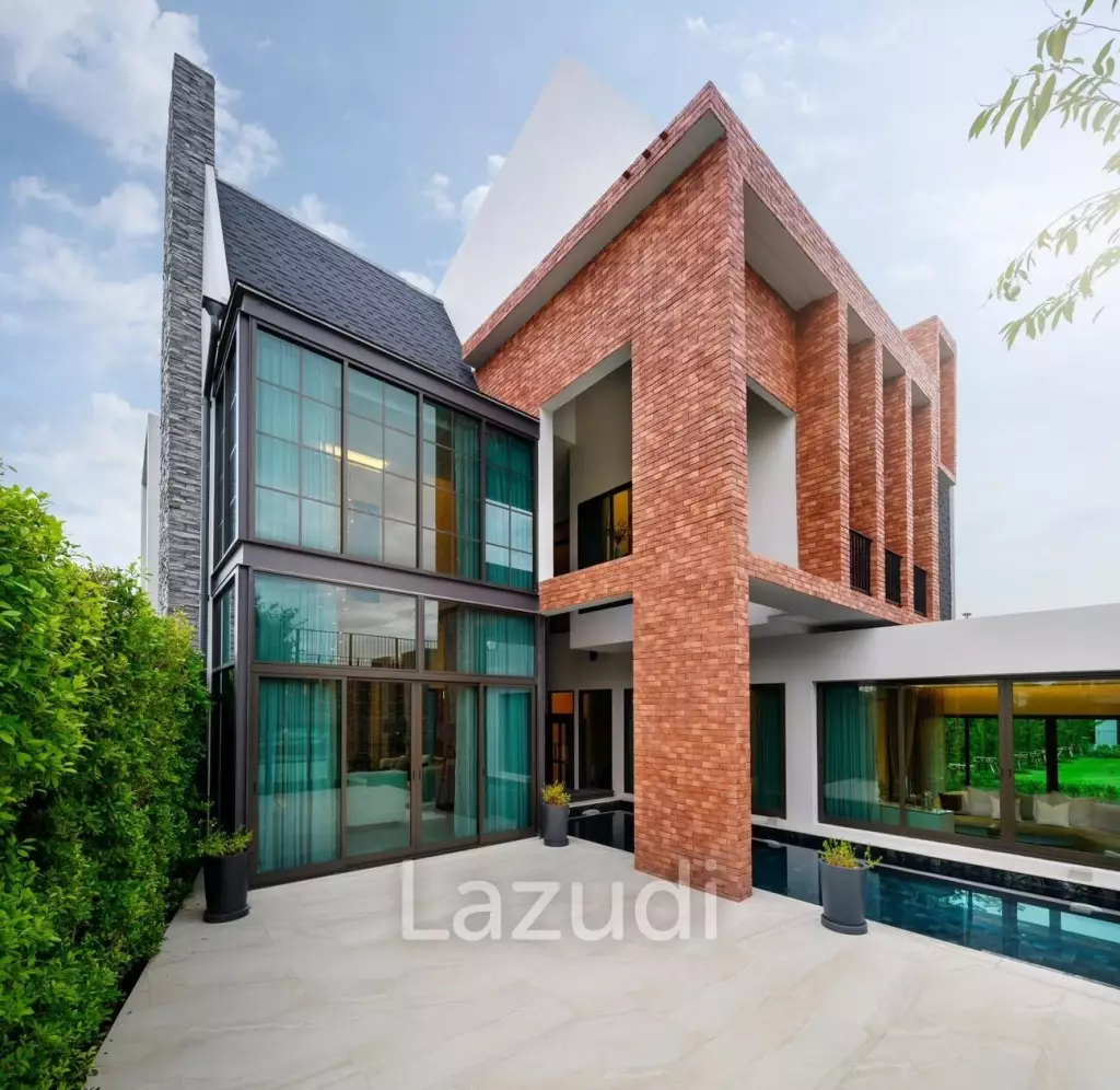 5 Bed 6 Bath 452.8 SQ.M The Britt Chiangmai
