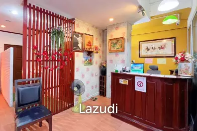 Service Apartment in the heart of Soi Buakhao, Pattaya, For Lease and Sale.