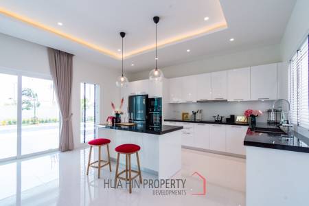 3 Bed 3 Bath 228.26 SQ.M Aria 3 Hua Hin