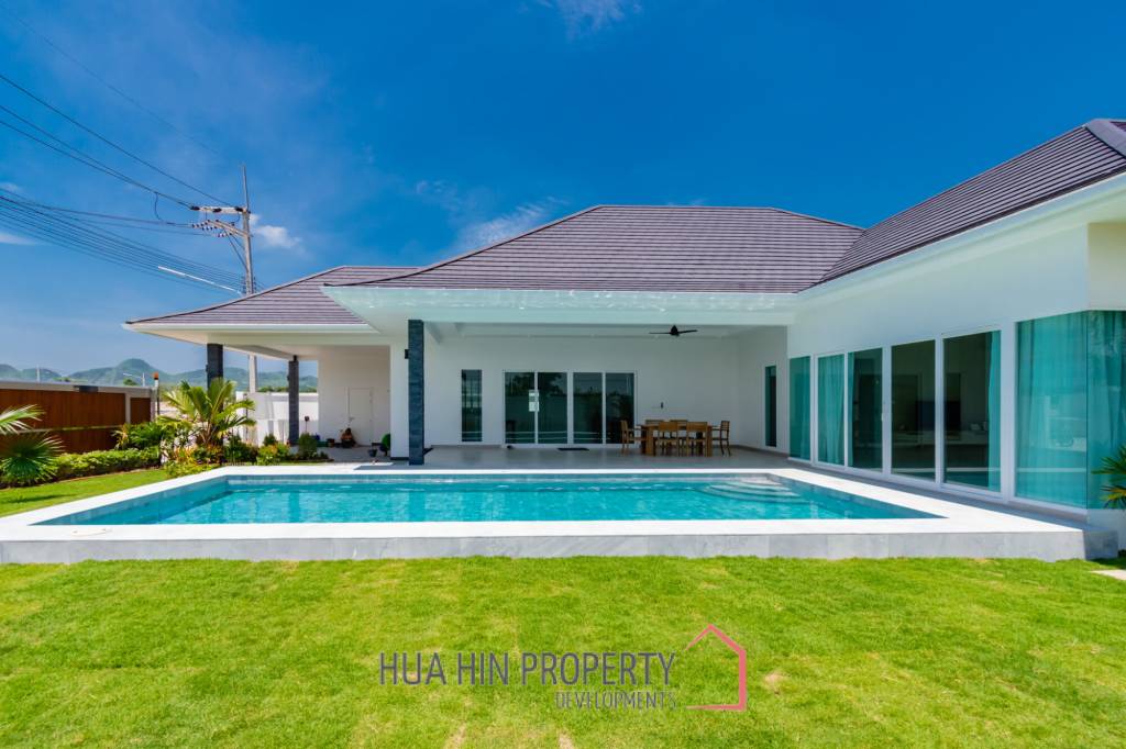 3 Bed 3 Bath 228.26 SQ.M Aria 3 Hua Hin