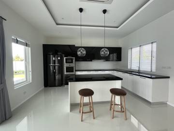 3 Bed 3 Bath 228.26 SQ.M Aria 3 Hua Hin