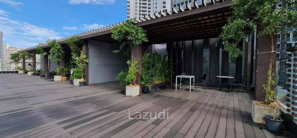 Citrus 11: Your Gateway to a Vibrant Bangkok Gateway!